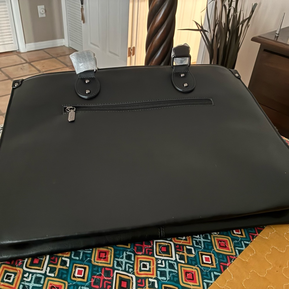 Elegant Black Unisex Briefcase/Laptop Case